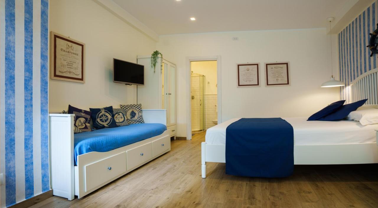 Quattro Torri B&B Санта-Тереза-ди-Рива Экстерьер фото