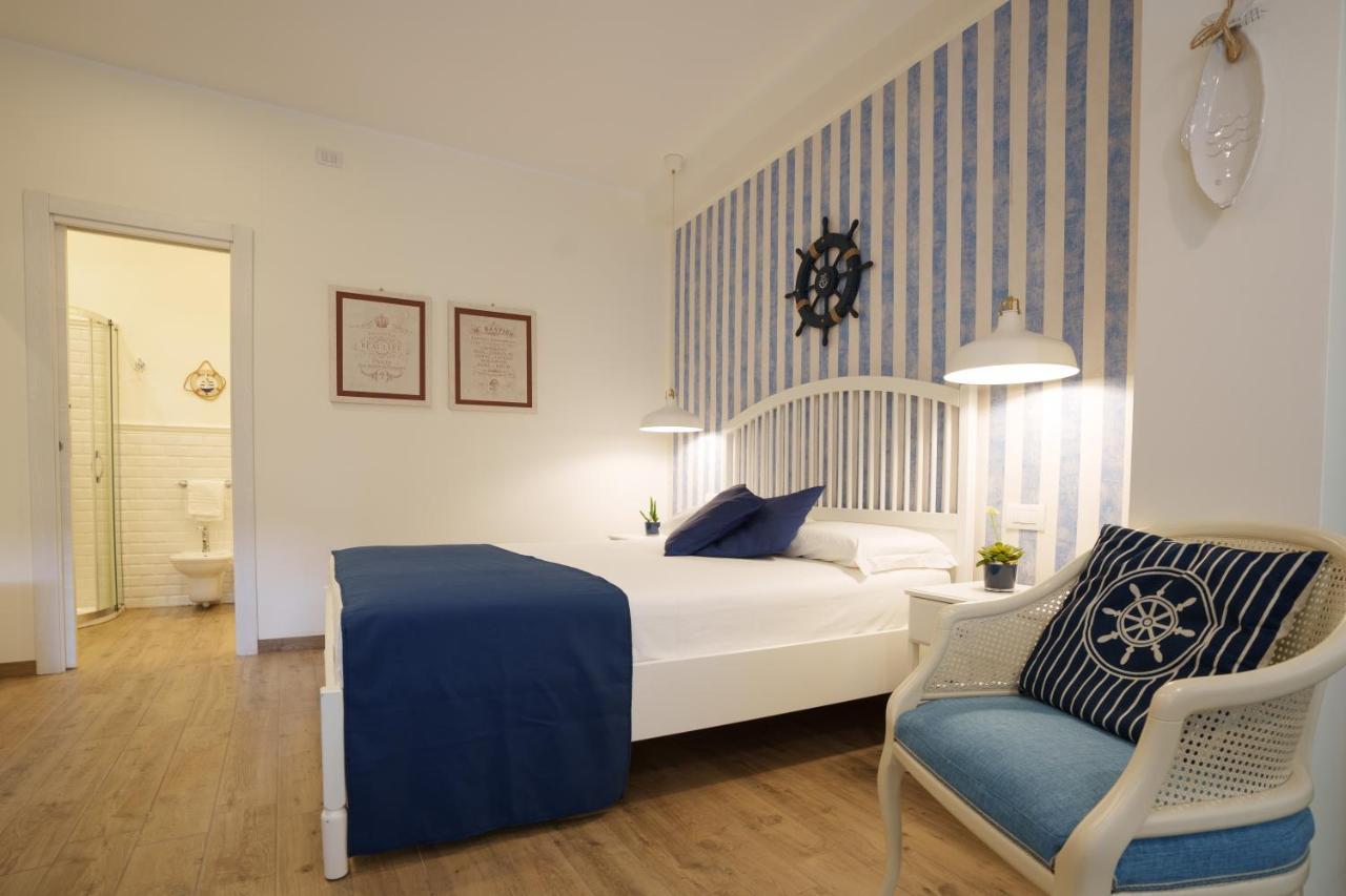 Quattro Torri B&B Санта-Тереза-ди-Рива Экстерьер фото
