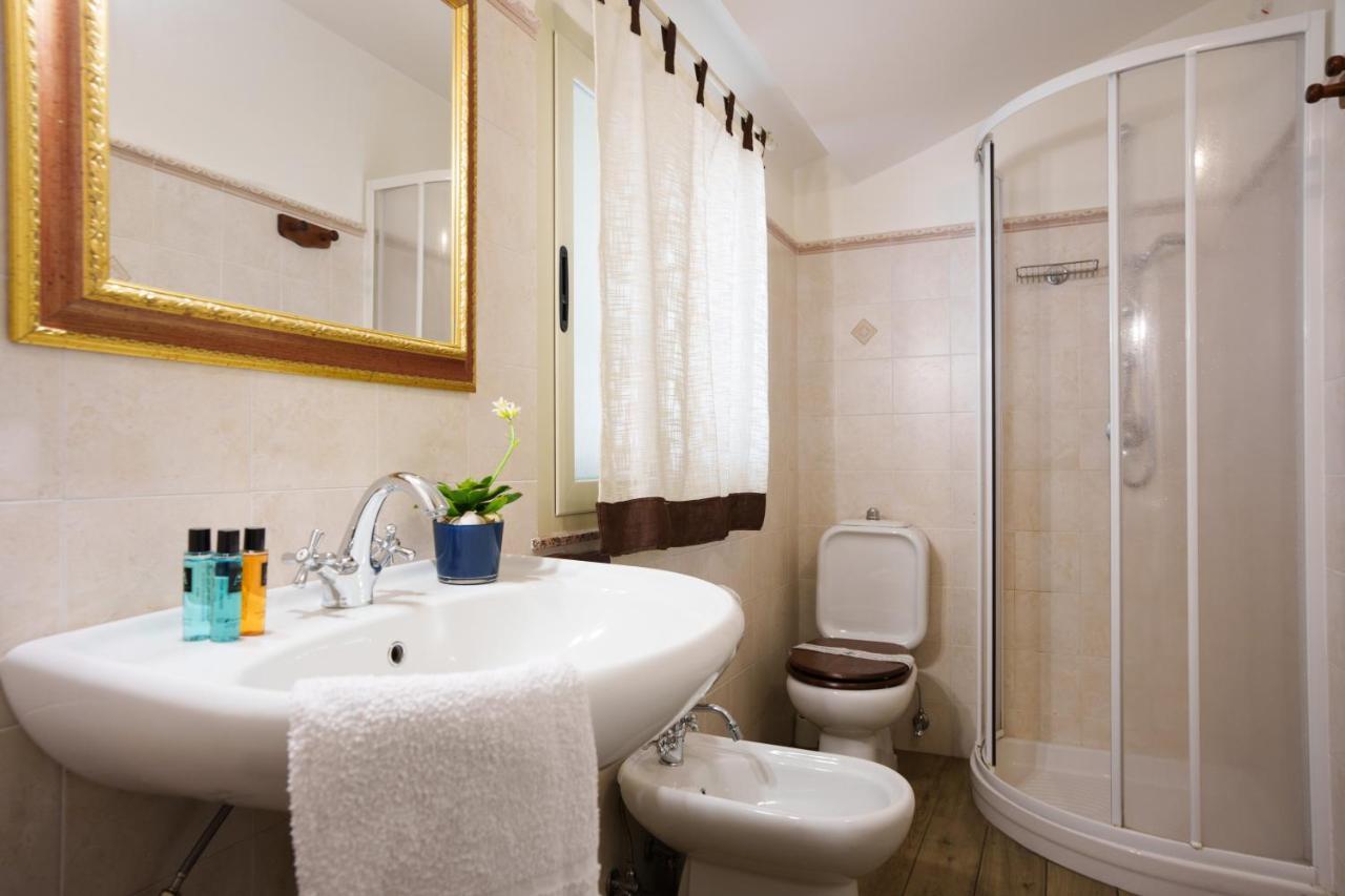Quattro Torri B&B Санта-Тереза-ди-Рива Экстерьер фото