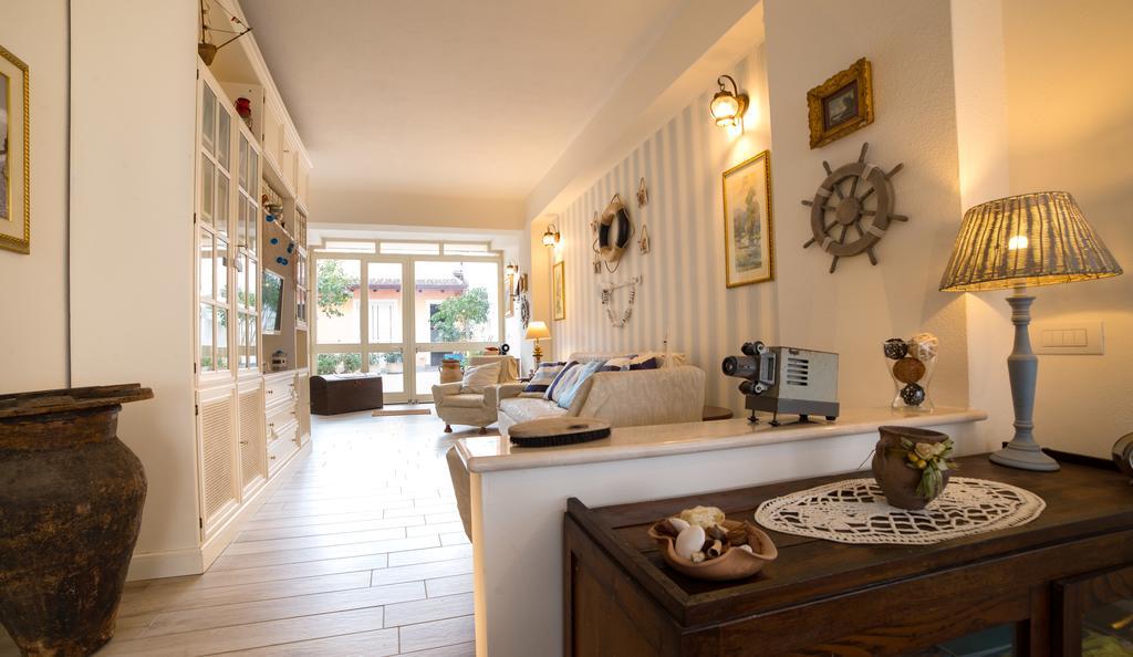 Quattro Torri B&B Санта-Тереза-ди-Рива Экстерьер фото